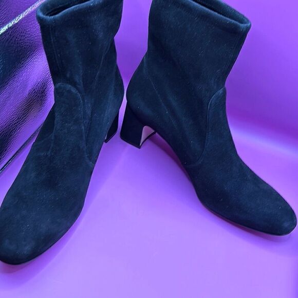 Stuart Weitzman Women's 11 Black Heel Suede Booties Classic Black Minimalist New - Picture 9 of 16